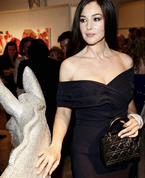 Monica Bellucci: 5 lecciones de moda para un estilo  .